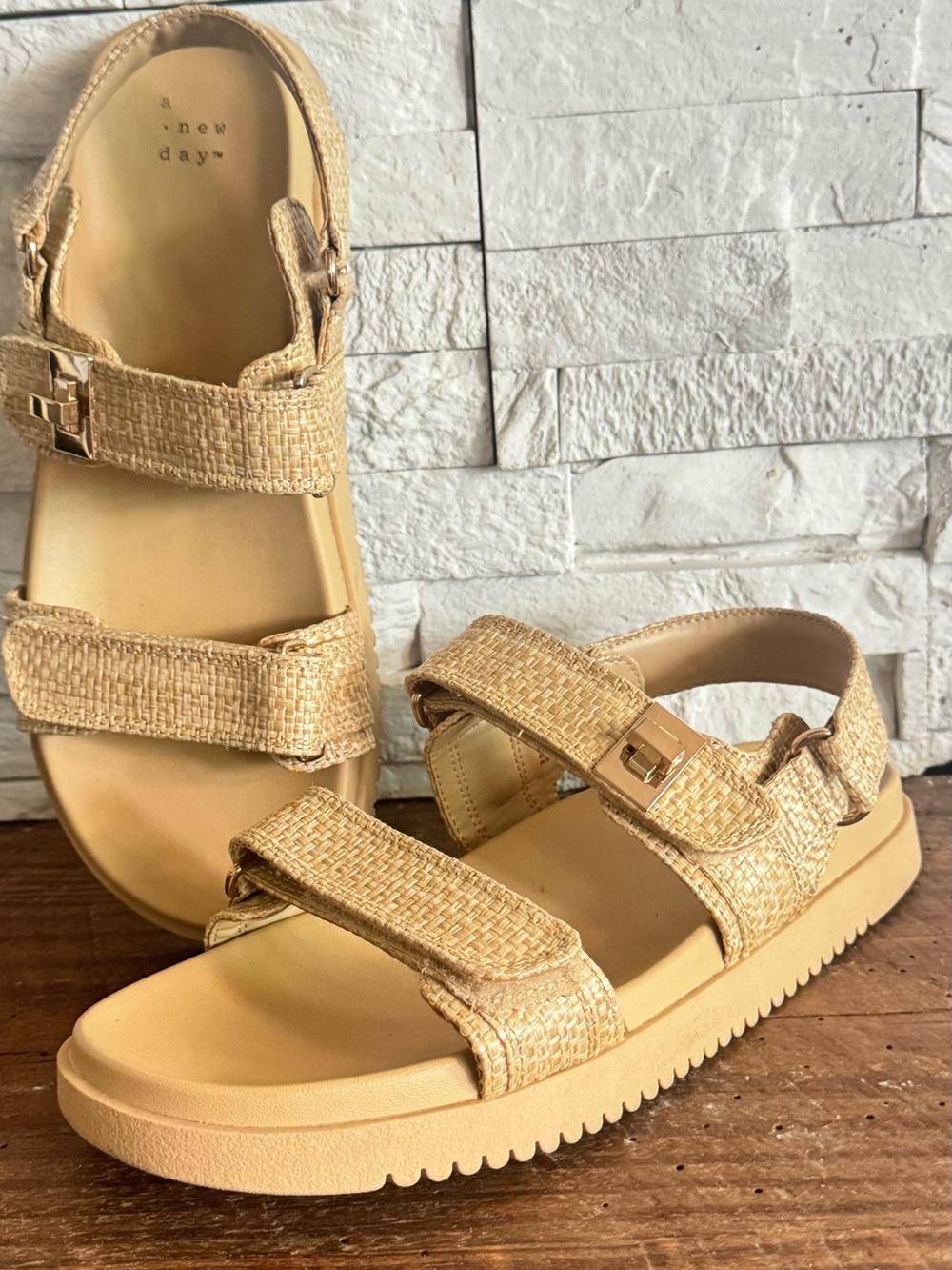 A New Day Woven Raffia Platform Sandals Neutral Velcro Size 9.5 - Picture 1 of 7